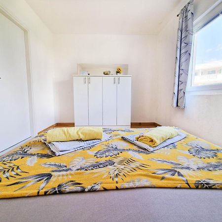 Flip - Flop Apartman Novalja Kültér fotó